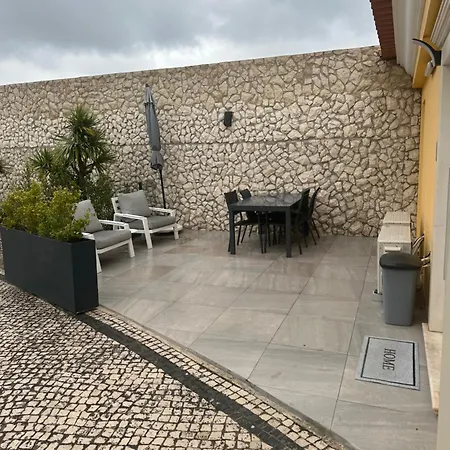 Casa de Férias Yellow Sweet - Maria E Beatriz